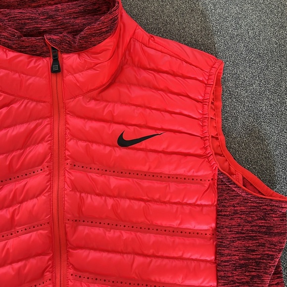 Nike Vest - red - Picture 2 of 9